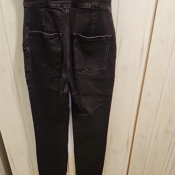 Good American Charcoal Denim Jacket - Picture 11 of 13